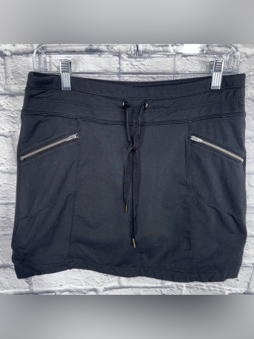Athleta Black Active Drawstring Skort with Zip Pockets, Size Small